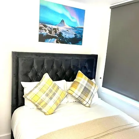 Harrow Guest House - Ha2 London